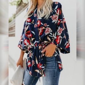 VICI Collection Navy Floral Kimono Wrap Top M/L